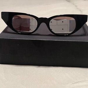 Le specs sunglasses